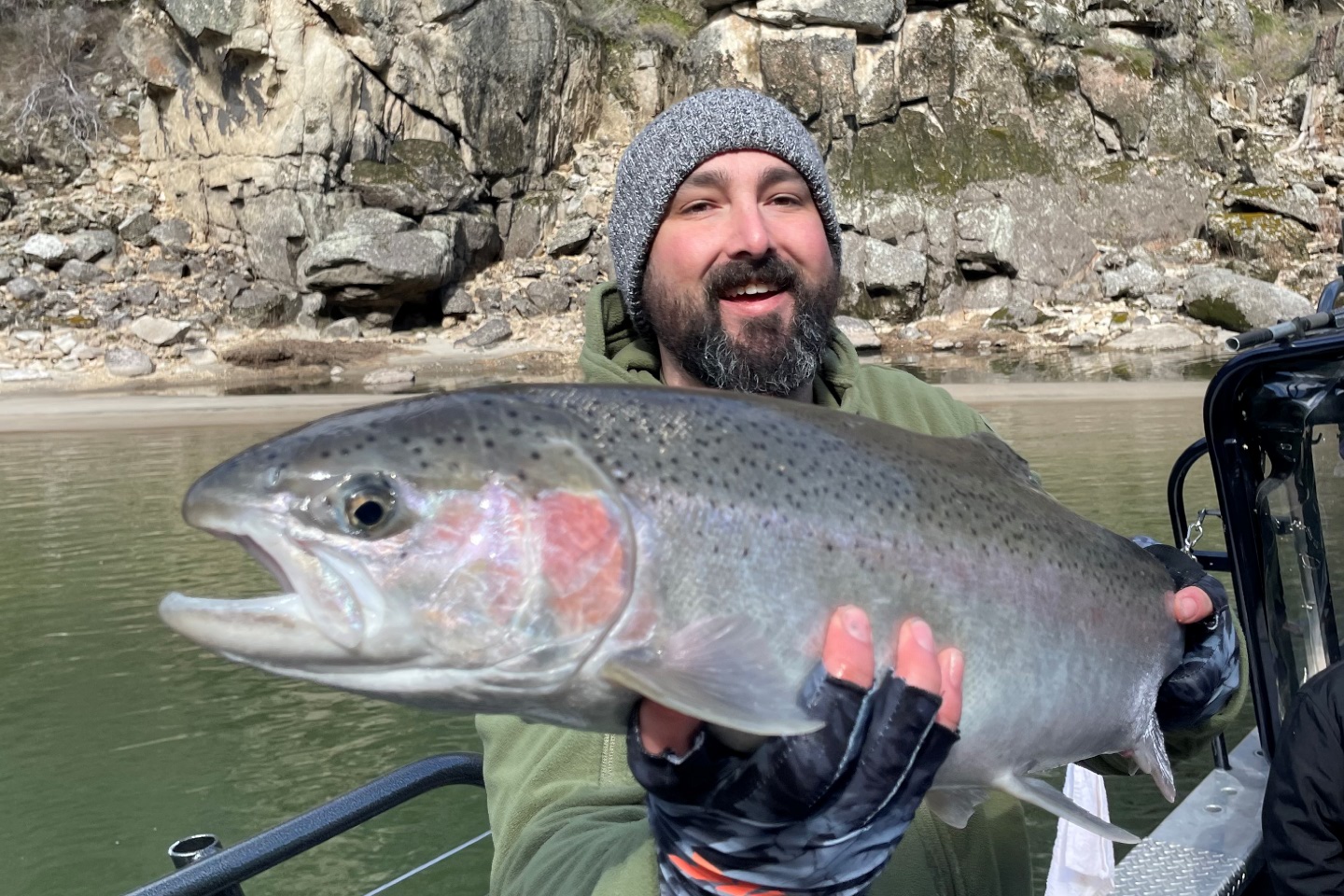 Big Steelhead caught near Mackay Bar